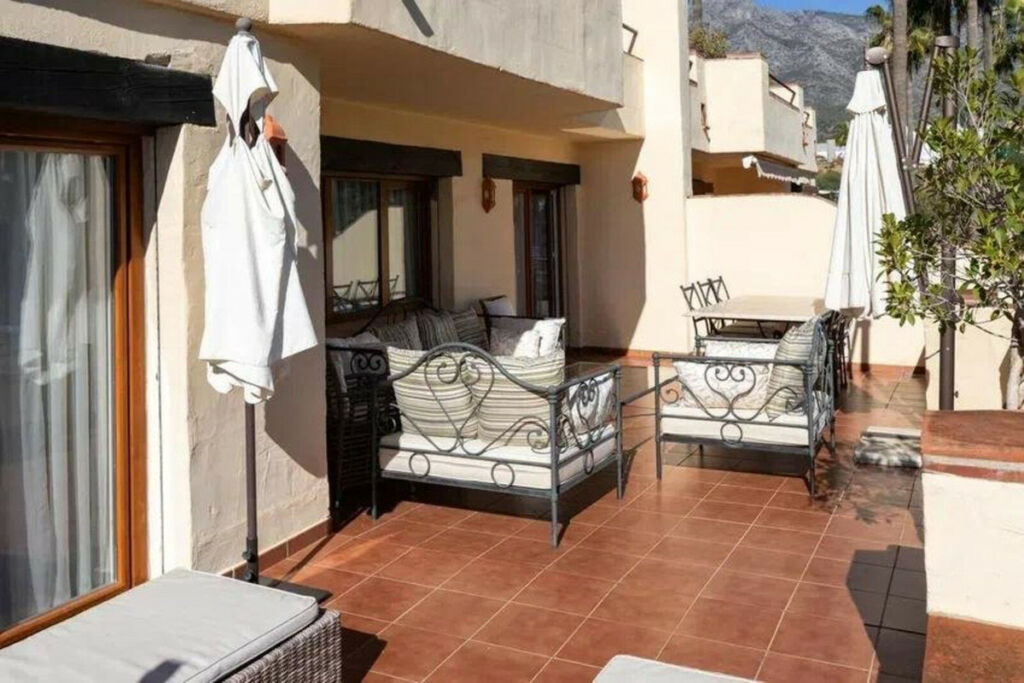 Ground Floor Apartment The Golden Mile Málaga - image 22