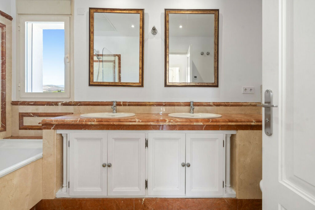 Penthouse Duplex Marbella Málaga - image 22