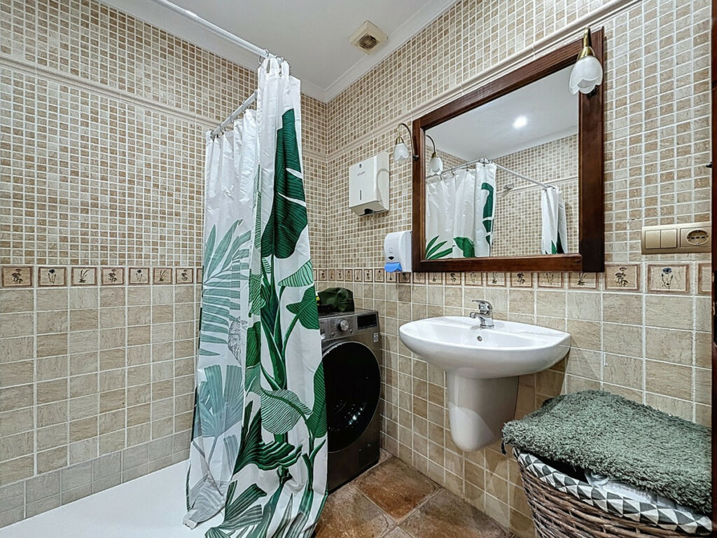 Detached Villa Almayate Málaga - image 22