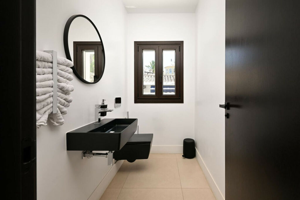 Detached Villa Marbesa Málaga - image 22