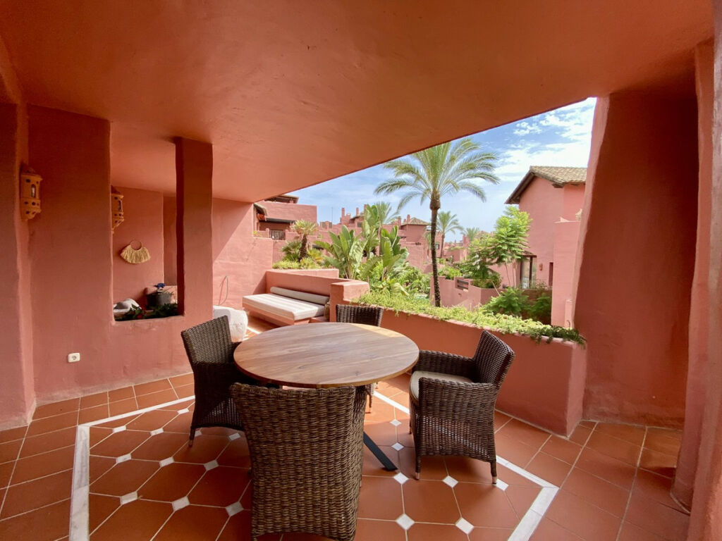 Middle Floor Apartment Estepona Málaga - image 22