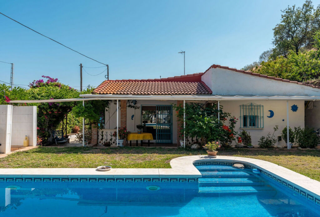 Detached Villa Coín Málaga - image 22
