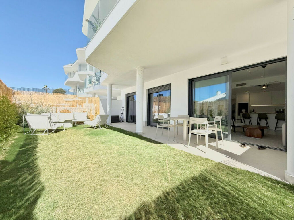 Ground Floor Apartment Higueron Málaga - image 22
