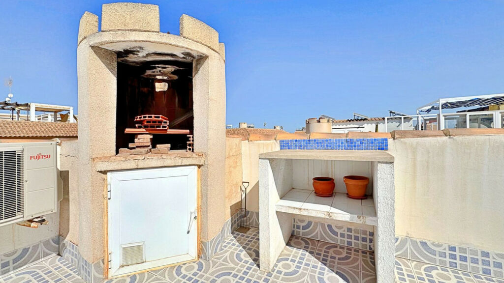 Middle Floor Apartment La Zenia Alicante - image 22