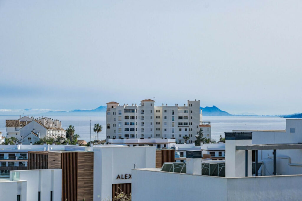Penthouse Estepona Málaga - image 22