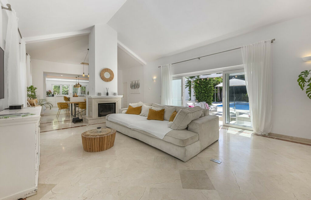 Detached Villa Sotogrande Costa Cádiz - image 22