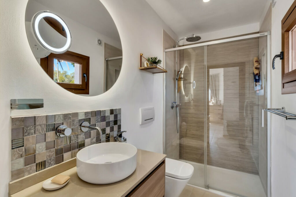 Detached Villa La Fustera Alicante - image 22
