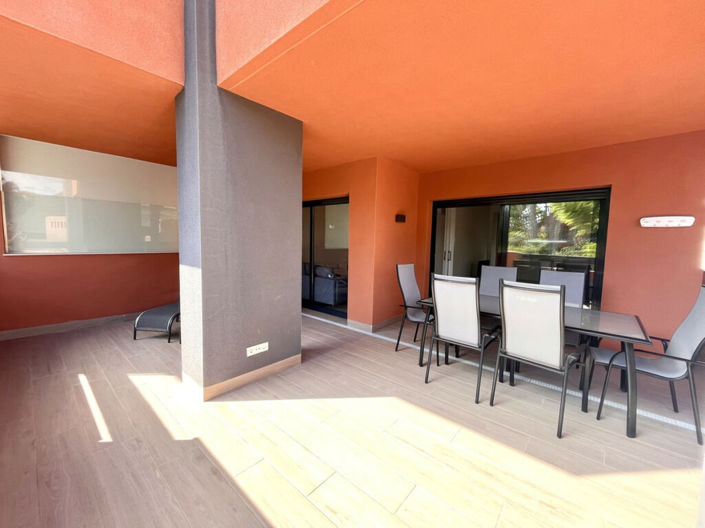 Middle Floor Apartment Villamartin Alicante - image 23