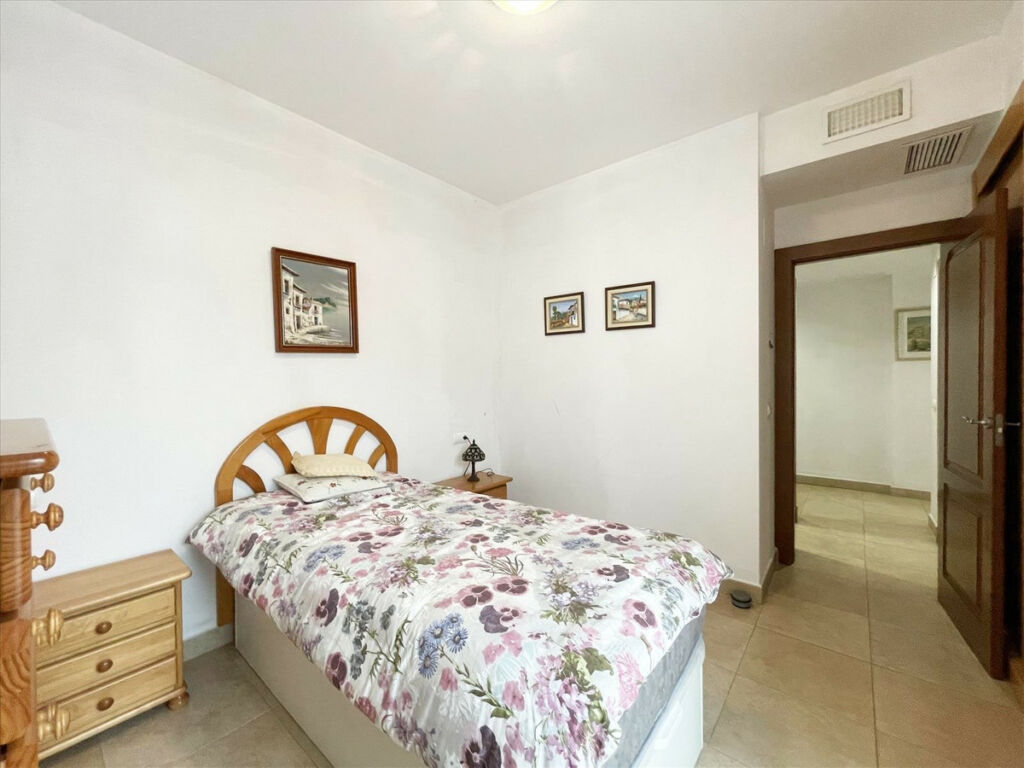 Middle Floor Apartment Calpe Alicante - image 22