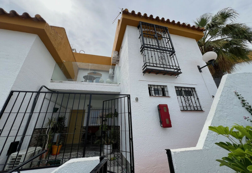 Townhouse Torremolinos Málaga - image 22