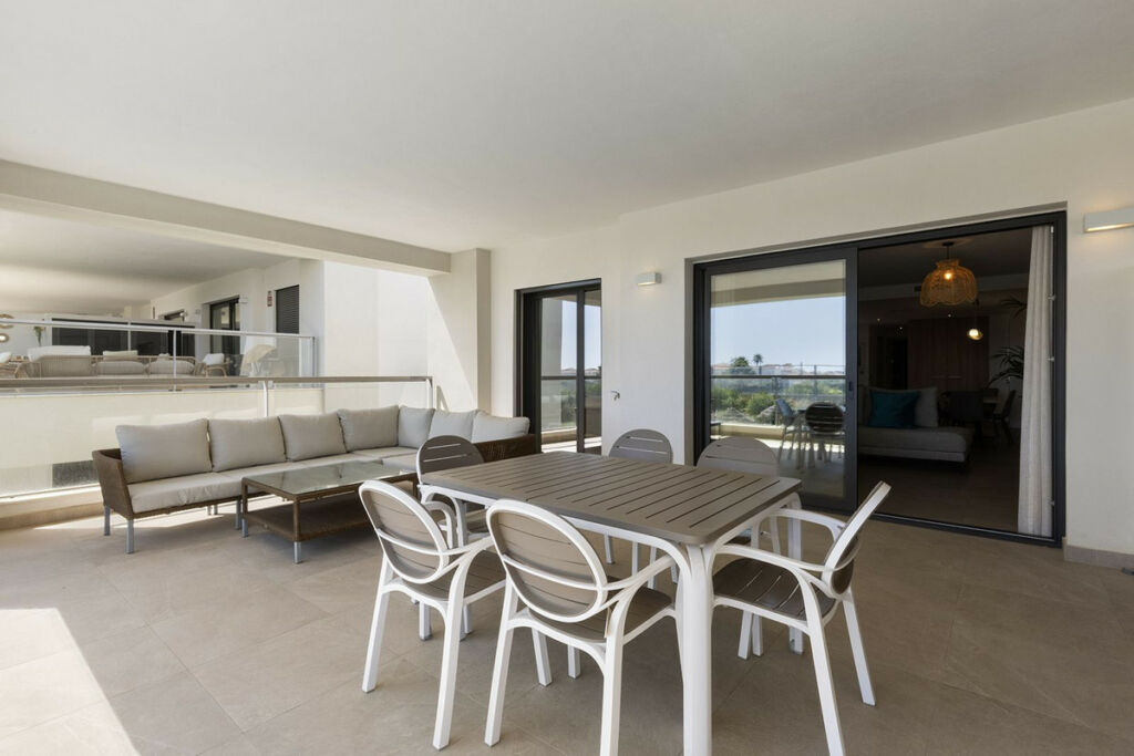 Middle Floor Apartment Casares Playa Málaga - image 22