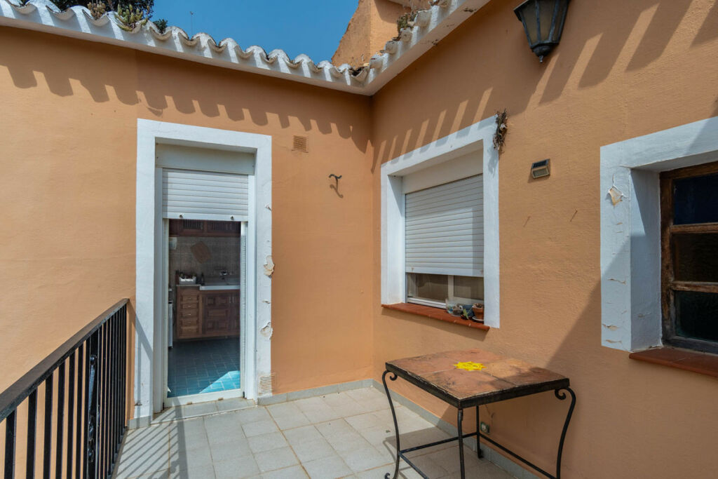 Detached Villa Denia Alicante - image 22