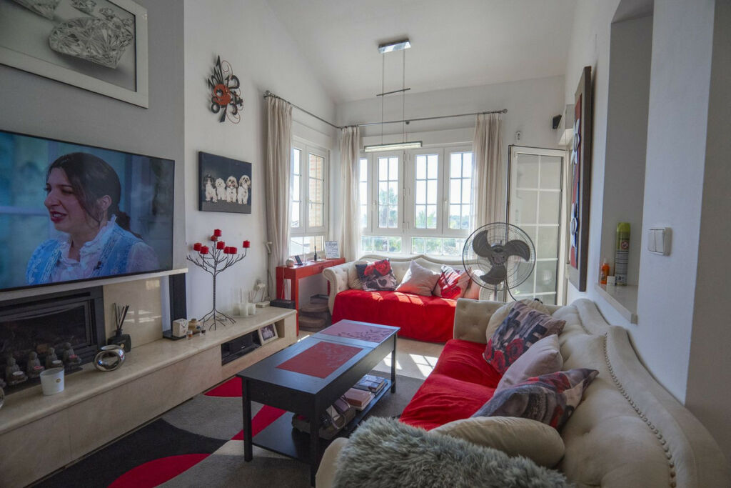 Detached Villa Las Ramblas Golf Alicante - image 22