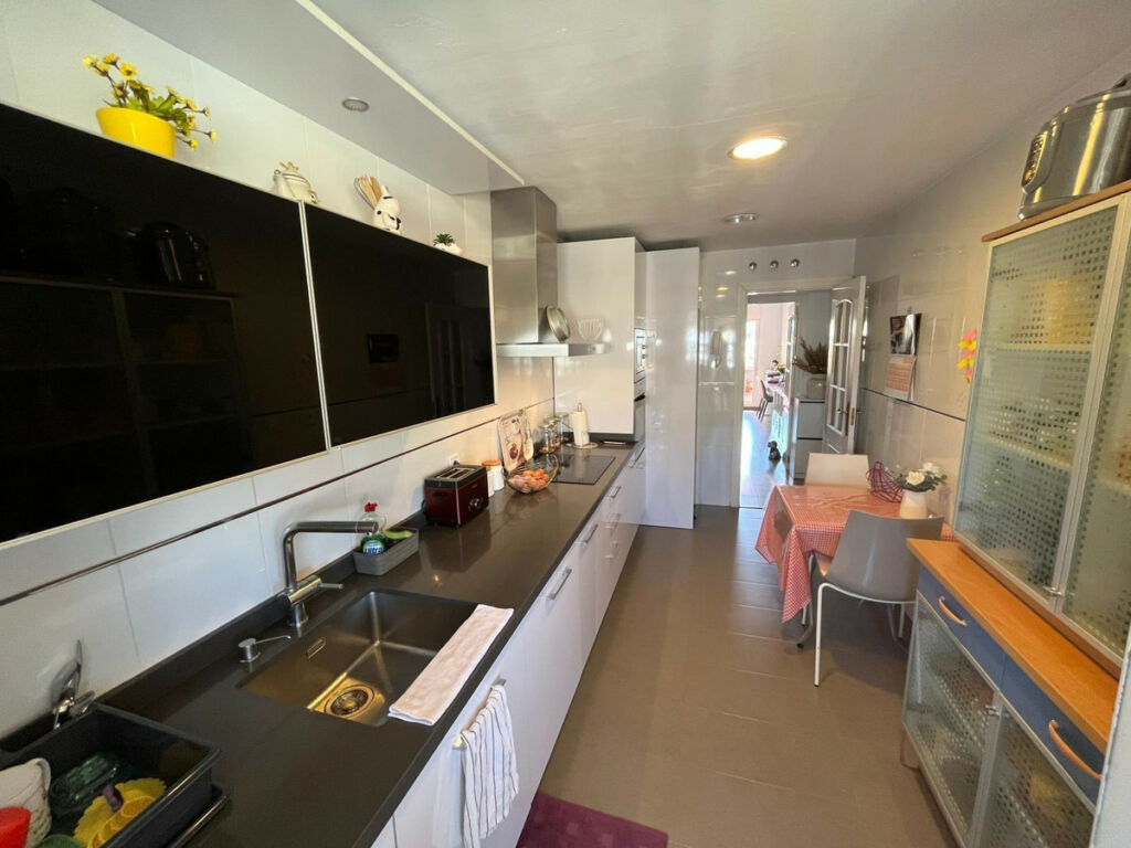 Penthouse Torrequebrada Málaga - image 21