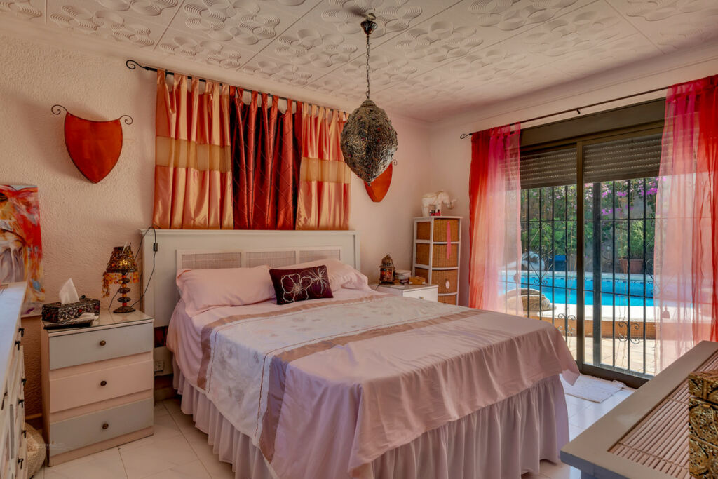 Detached Villa Orba Alicante - image 22