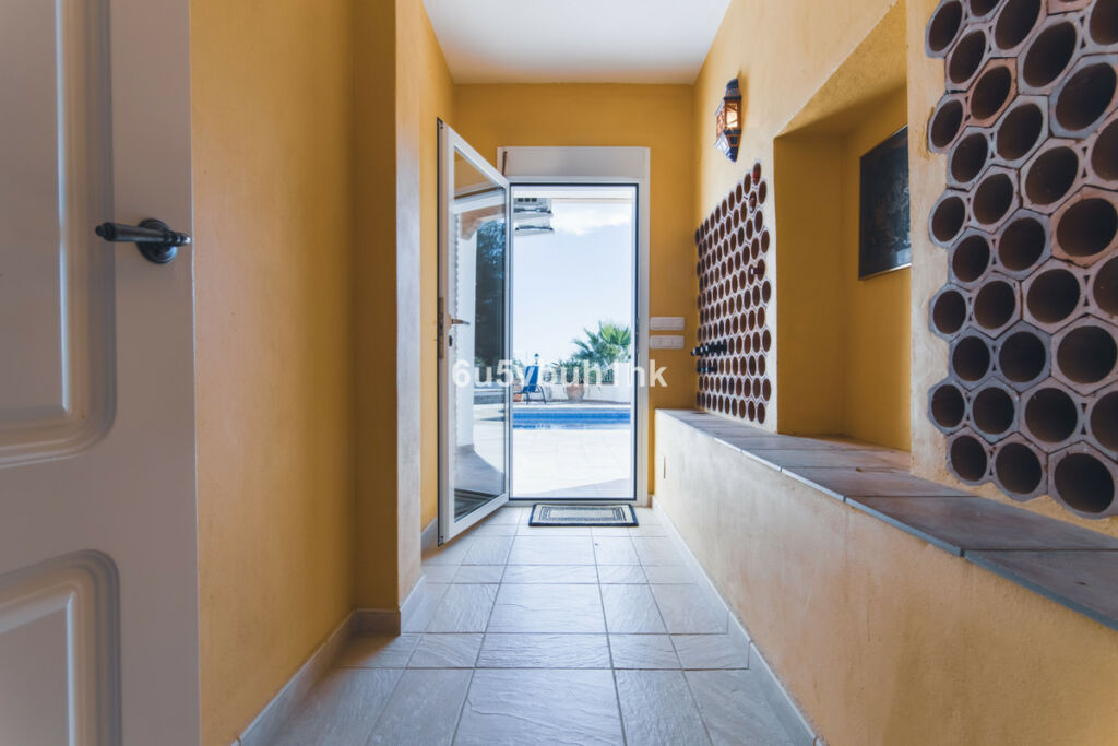 Townhouse Frigiliana Málaga - image 22