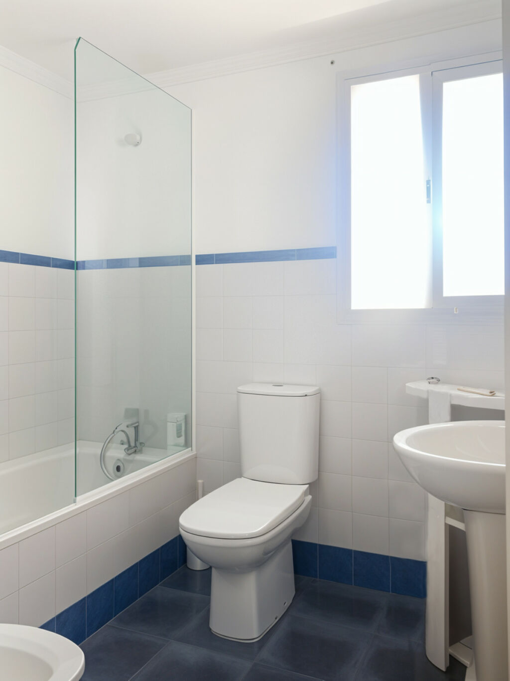 Middle Floor Apartment Bel Air Málaga - image 22