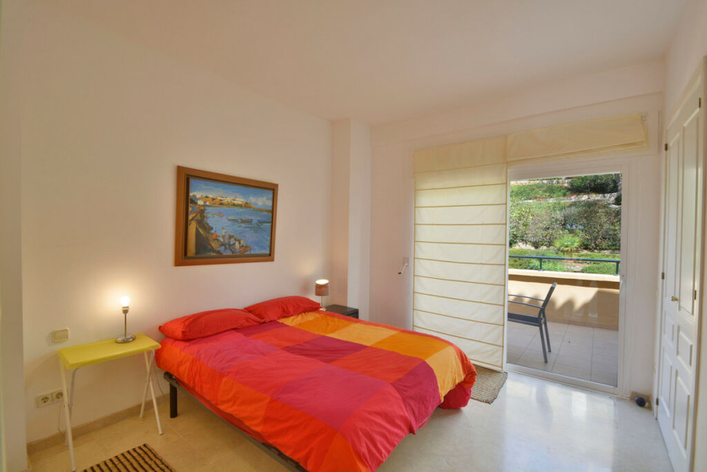 Middle Floor Apartment Elviria Málaga - image 22