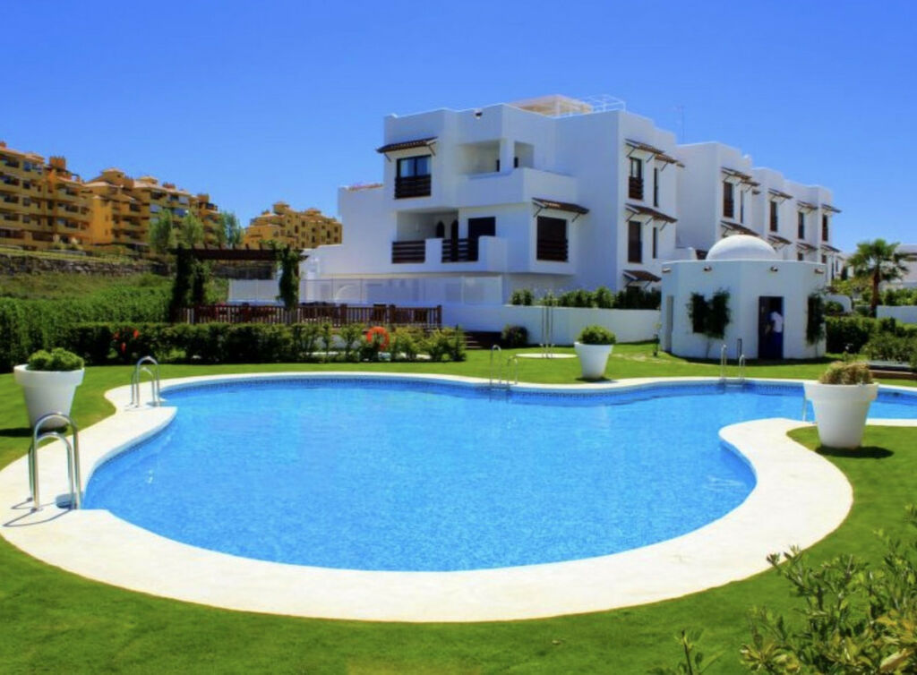 Ground Floor Apartment New Golden Mile Málaga - image 23