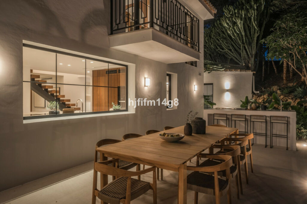 Townhouse Nueva Andalucía Málaga - image 22
