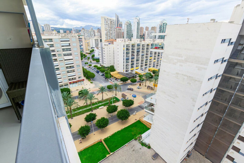 Middle Floor Apartment Villajoyosa Alicante - image 22