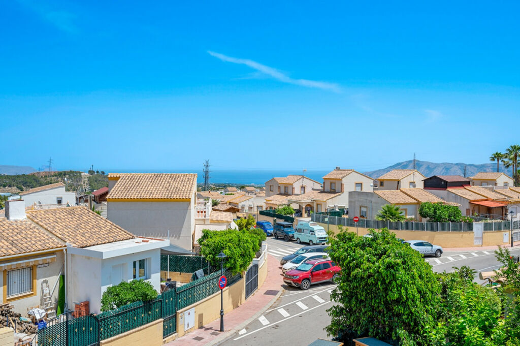 Detached Villa Polop Alicante - image 23