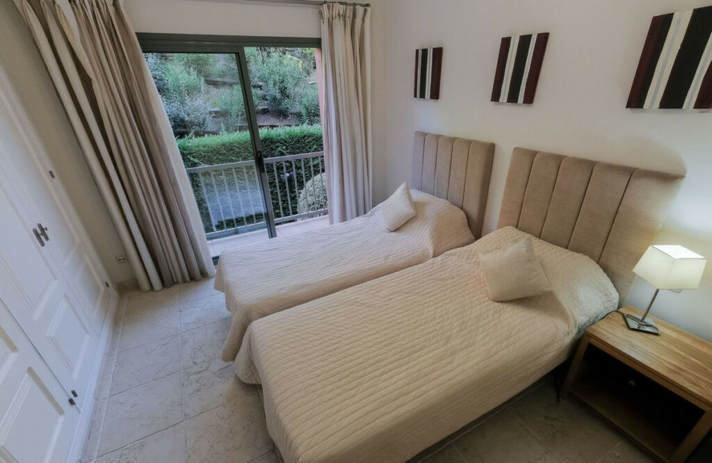 Middle Floor Apartment Los Flamingos Málaga - image 23