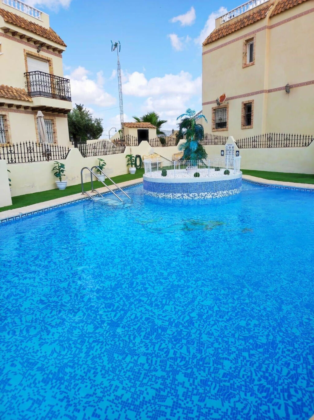 Townhouse La Zenia Alicante - image 23