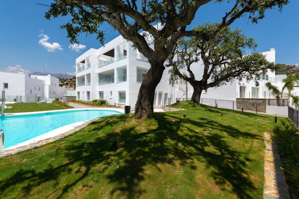 Middle Floor Apartment Altos de los Monteros Málaga - image 23