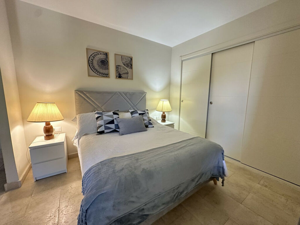 Middle Floor Apartment Casares Málaga - image 23