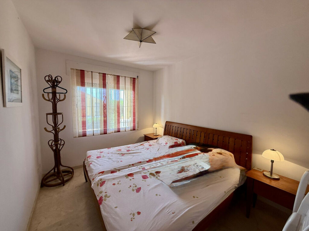 Semi-Detached House Elviria Málaga - image 23