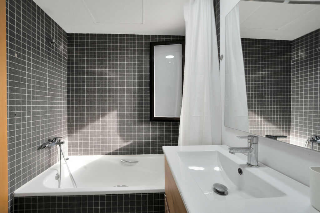 Detached Villa Riviera del Sol Málaga - image 23