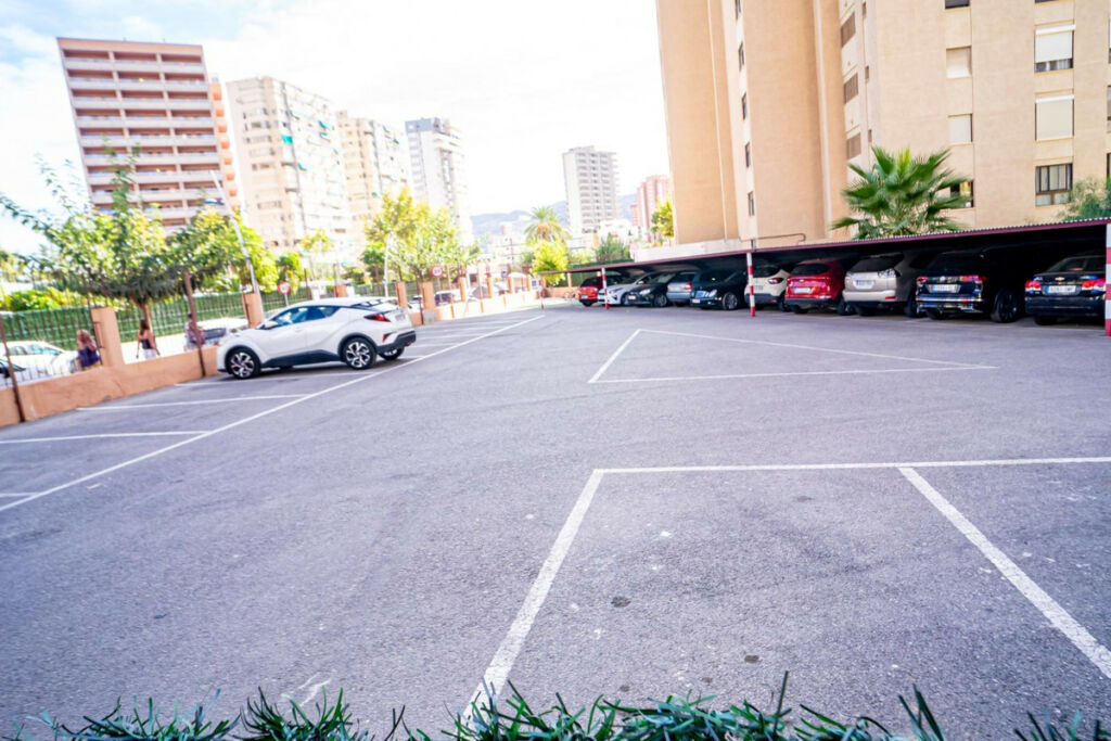 Middle Floor Apartment Benidorm Alicante - image 23