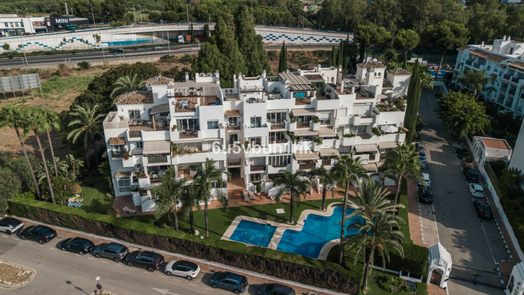 Middle Floor Apartment Marbella Málaga - image 24