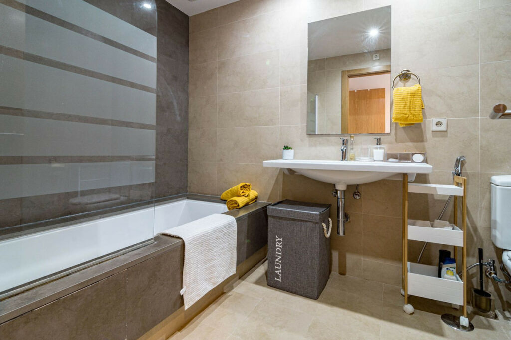 Ground Floor Apartment Selwo Málaga - image 23
