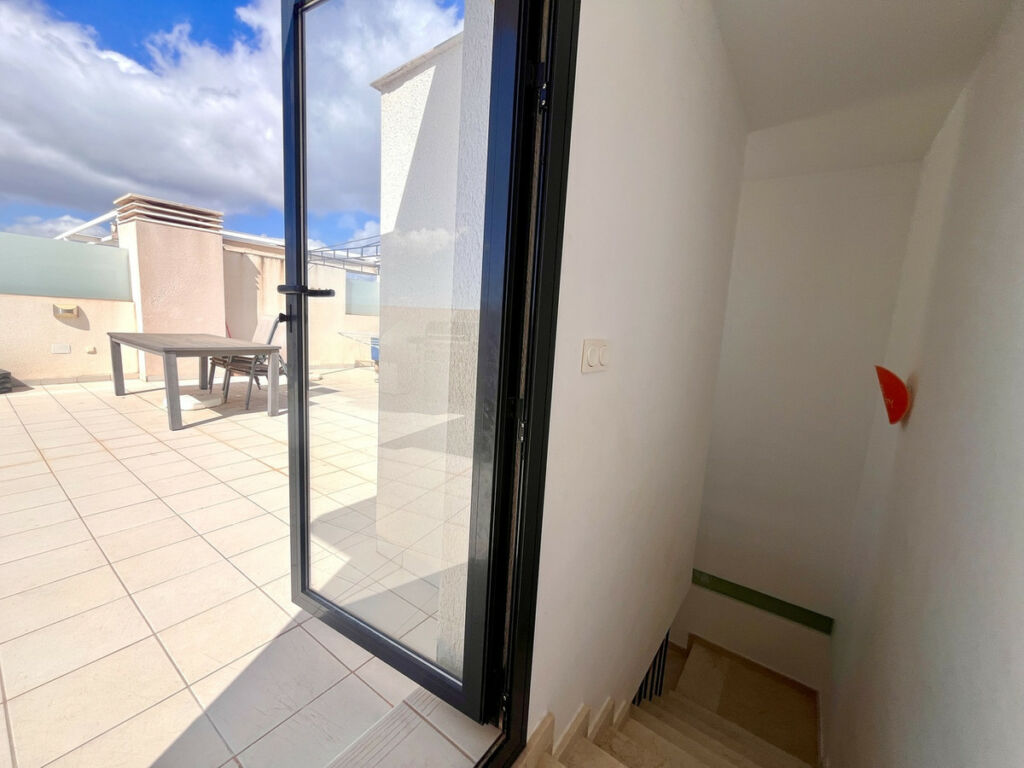 Penthouse Los Dolses Alicante - image 24