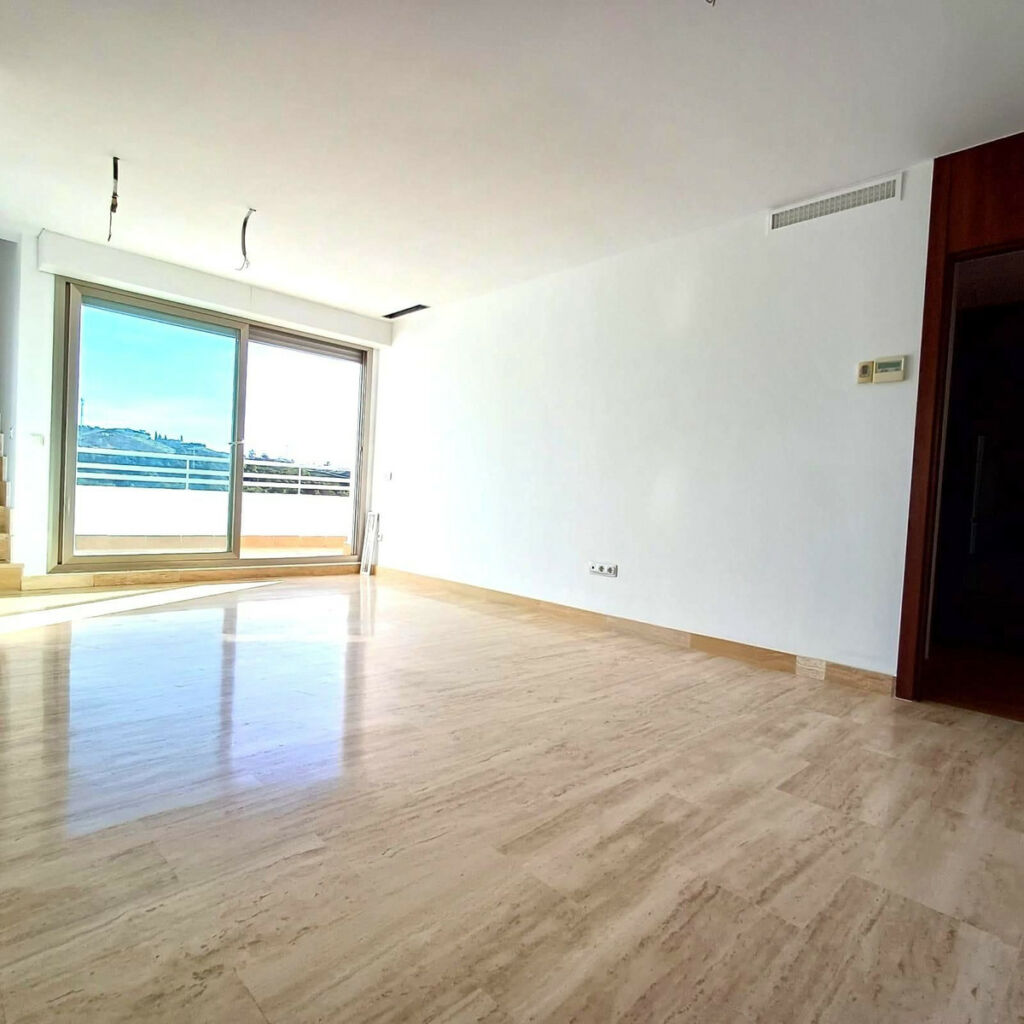 Penthouse La Cala Málaga - image 23