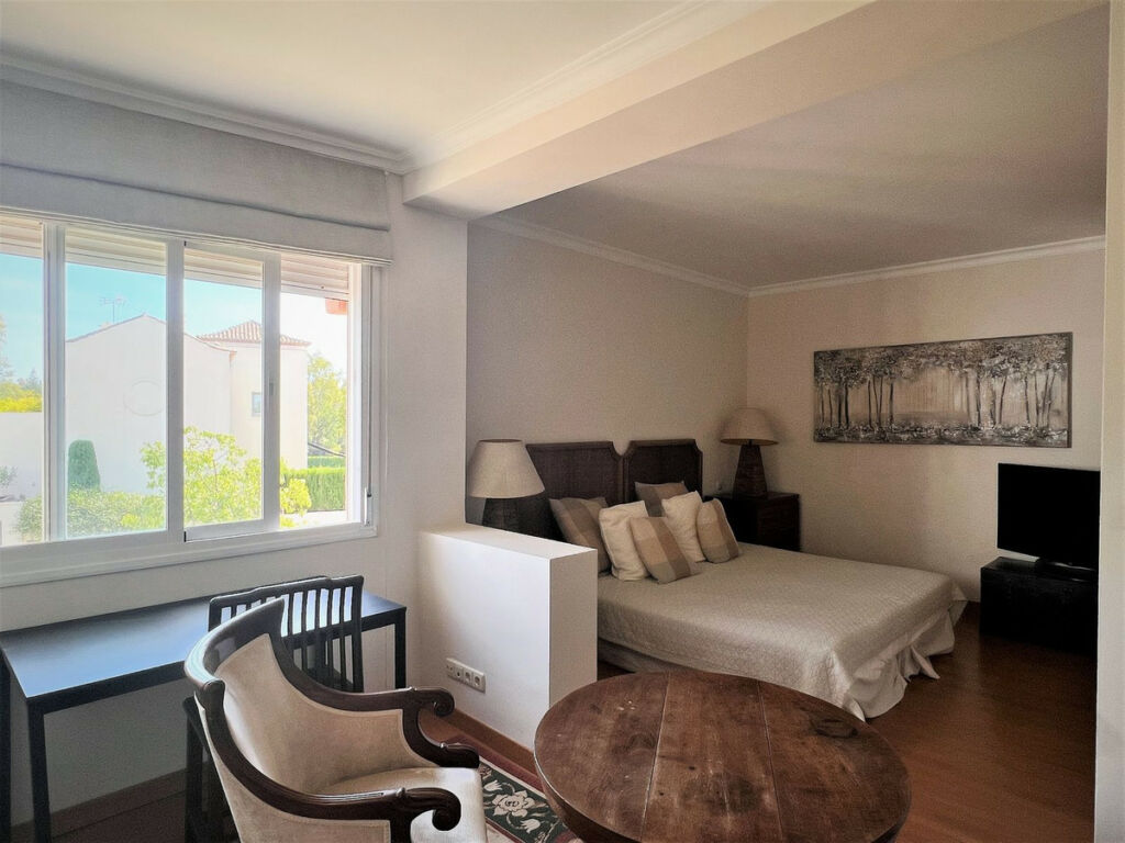 Middle Floor Apartment Guadalmina Baja Málaga - image 23