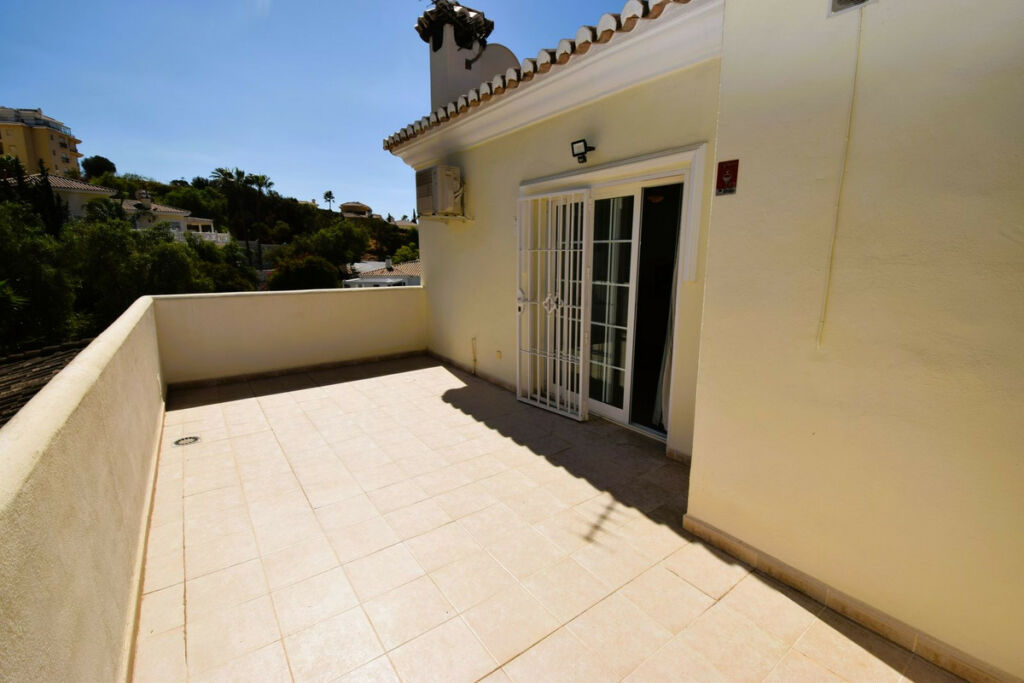 Detached Villa La Cala de Mijas Málaga - image 23
