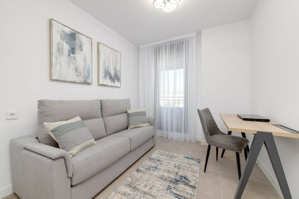 Middle Floor Apartment Calpe Alicante - image 23