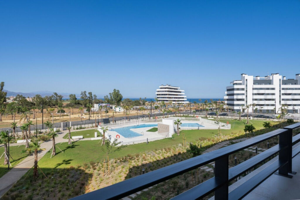 Middle Floor Apartment Torremolinos Málaga - image 23