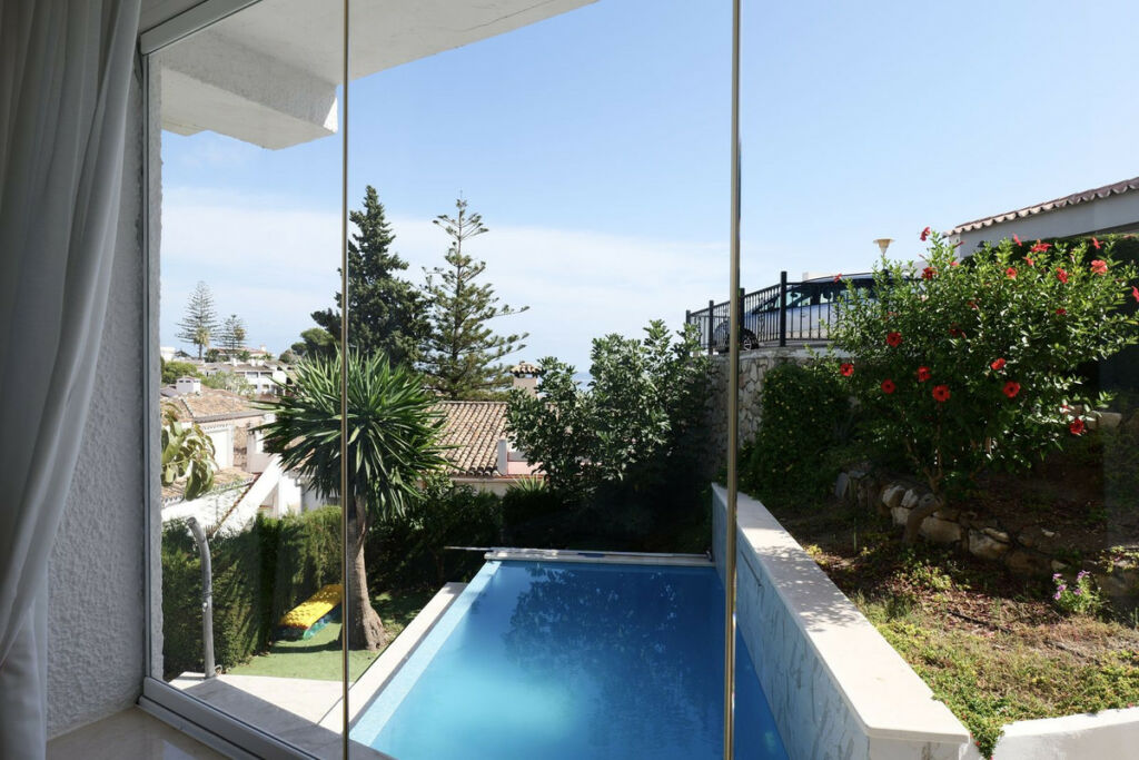 Detached Villa Benalmadena Málaga - image 23