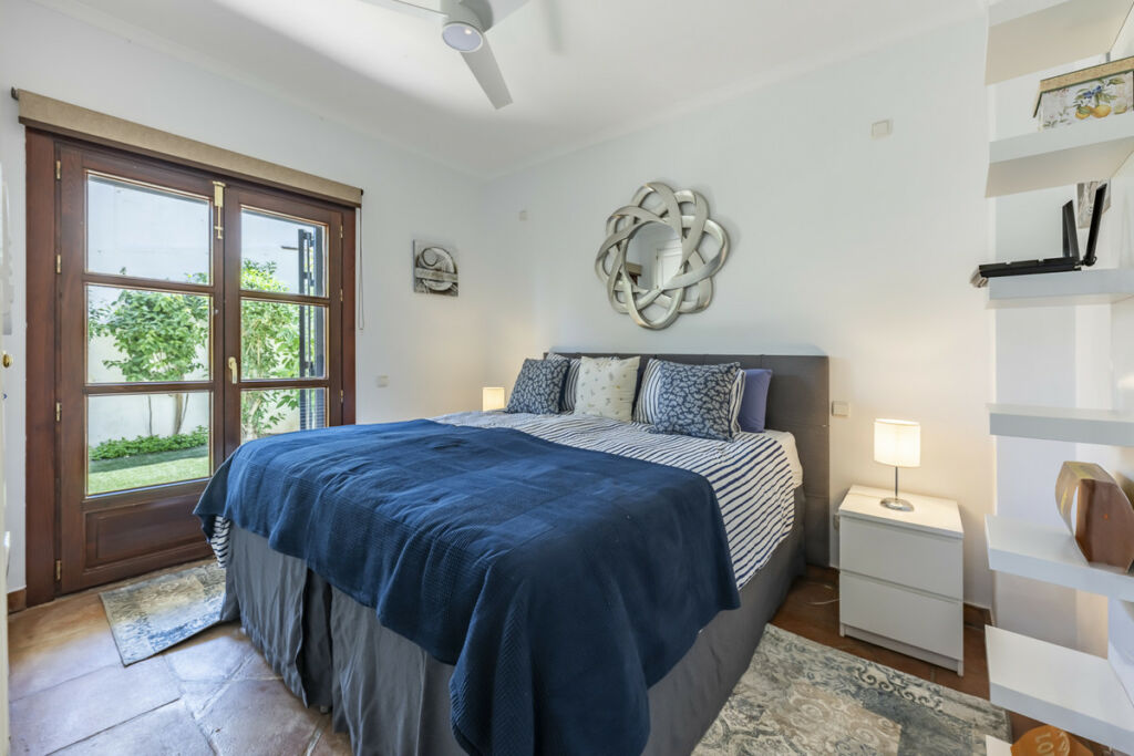 Townhouse Benahavís Málaga - image 23