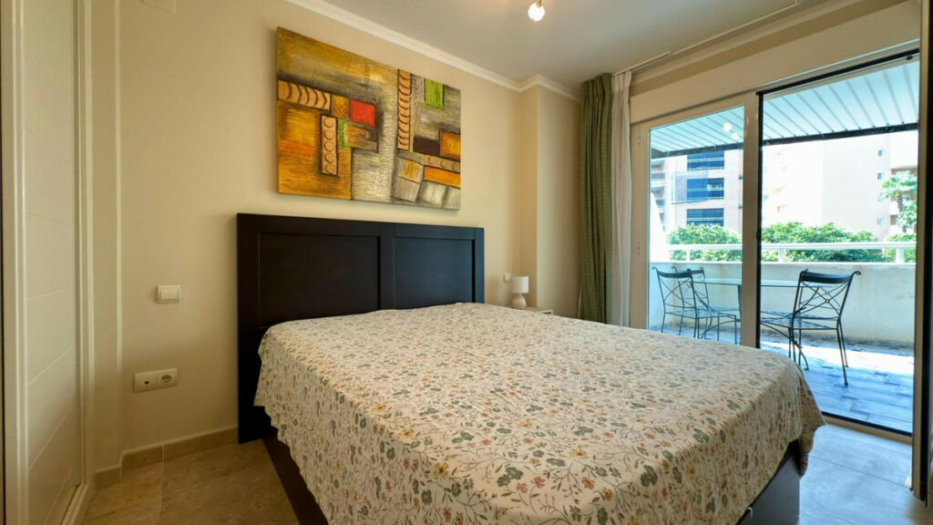 Middle Floor Apartment Villajoyosa Alicante - image 23