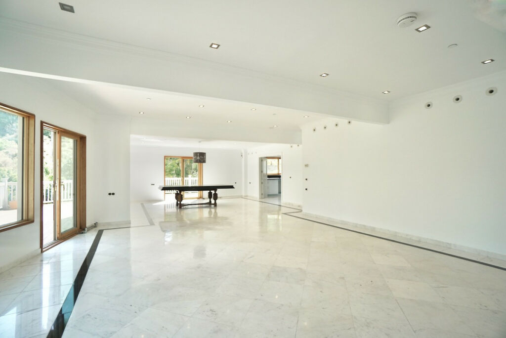 Detached Villa Benahavís Málaga - image 23