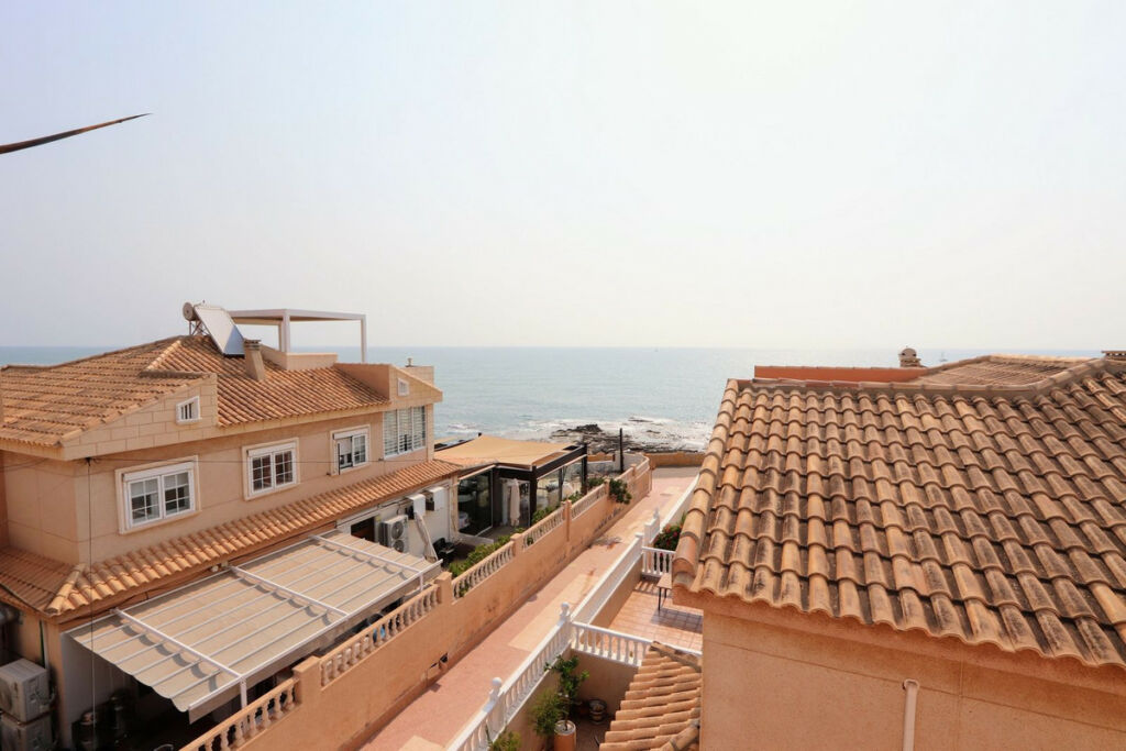 Semi-Detached House Torrevieja Alicante - image 23