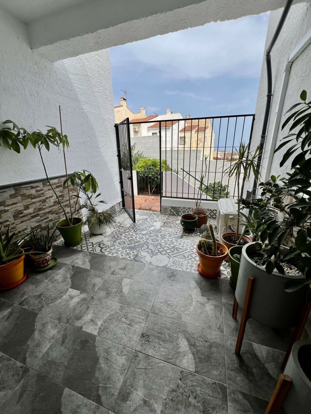 Townhouse Torremolinos Málaga - image 23