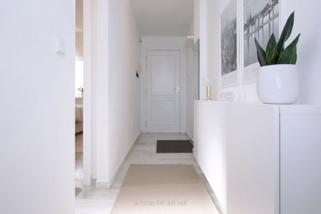 Middle Floor Apartment Miraflores Málaga - image 10
