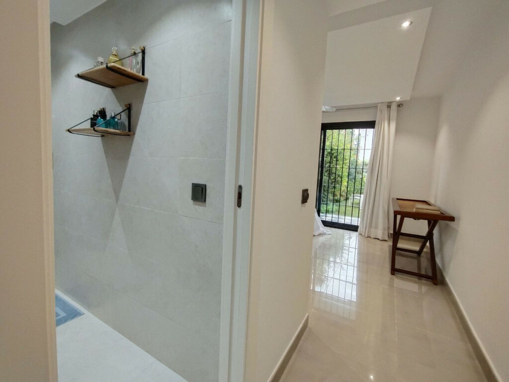 Ground Floor Apartment Sotogrande Cádiz - image 23