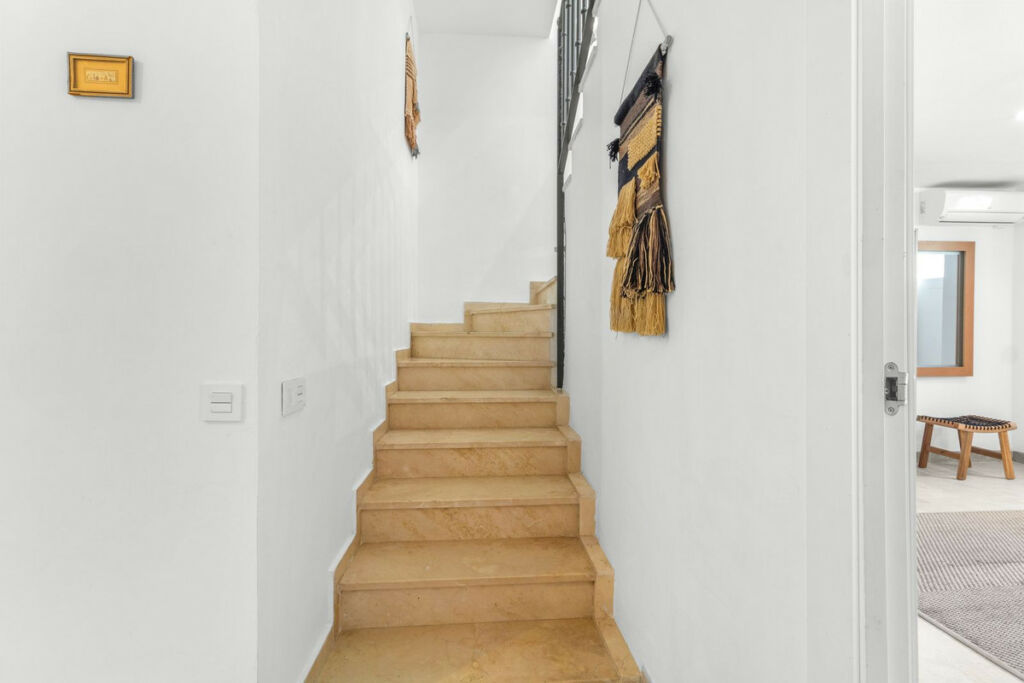 Townhouse Nueva Andalucía Málaga - image 23